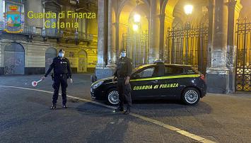 Controlli anti Covid, Gdf sanziona 17 tra cittadini e negozi