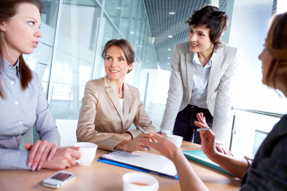 Con pandemia una lavoratrice su due è stata costretta a cambiare orario