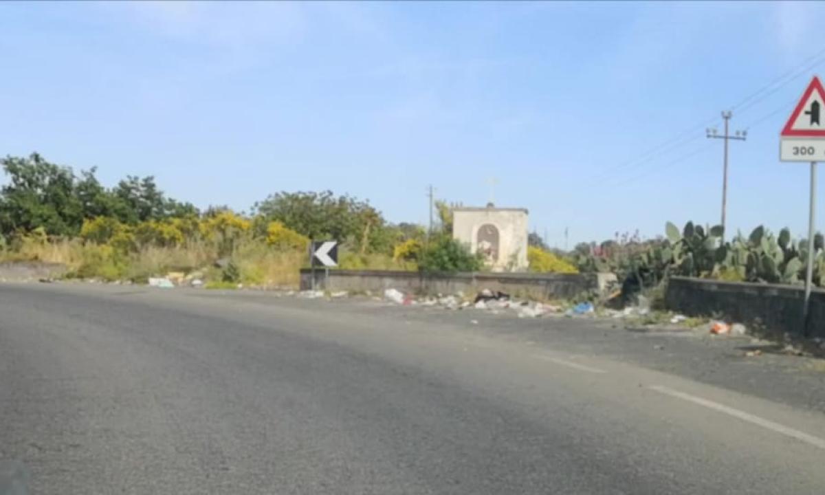 Sp 4/II in provincia di Catania, “3 km per la morte, sono necessari tudor o autovelox per controllare la velocita ed evitare i frequenti incidenti”