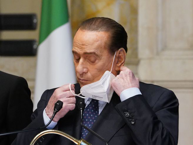 Processo “Ruby ter”, Berlusconi sta male, chiesto rinvio udienza