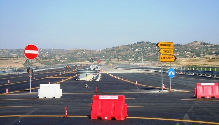 Viabilità: Cancelleri, apriamo a traffico 2 km della Ag-Cl