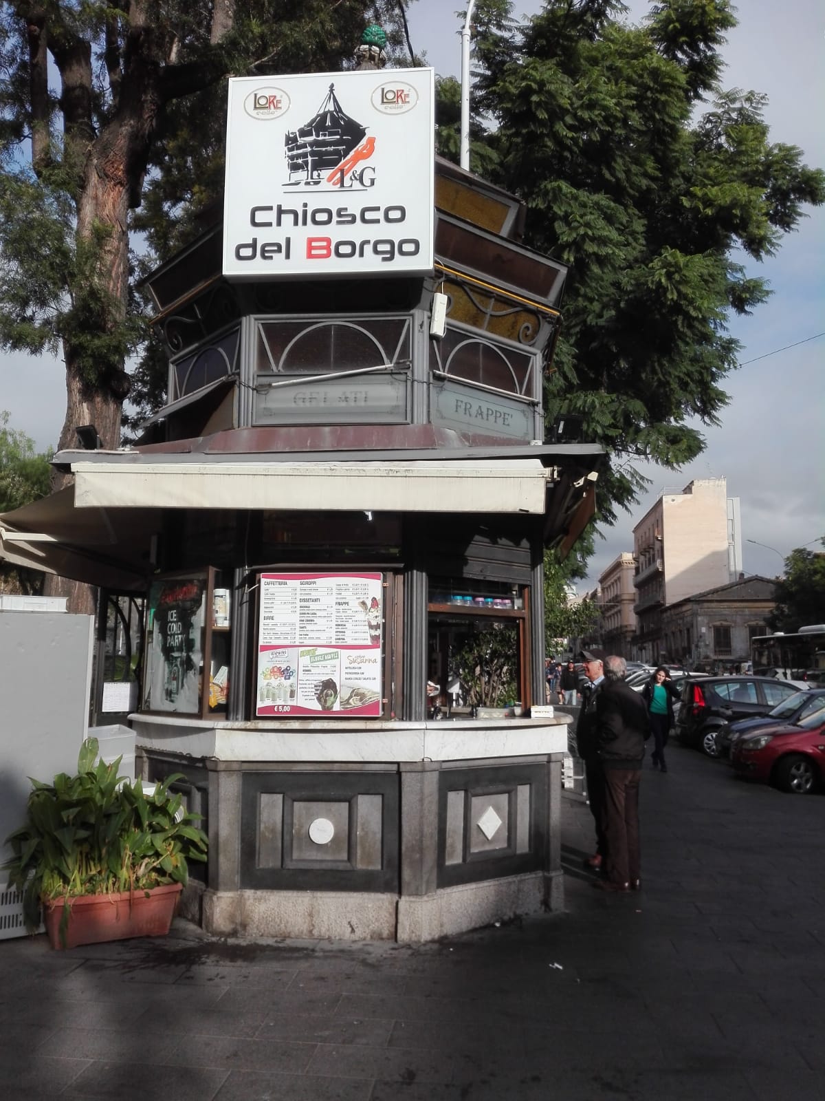 Covid, polizia municipale chiude due chioschi a Catania