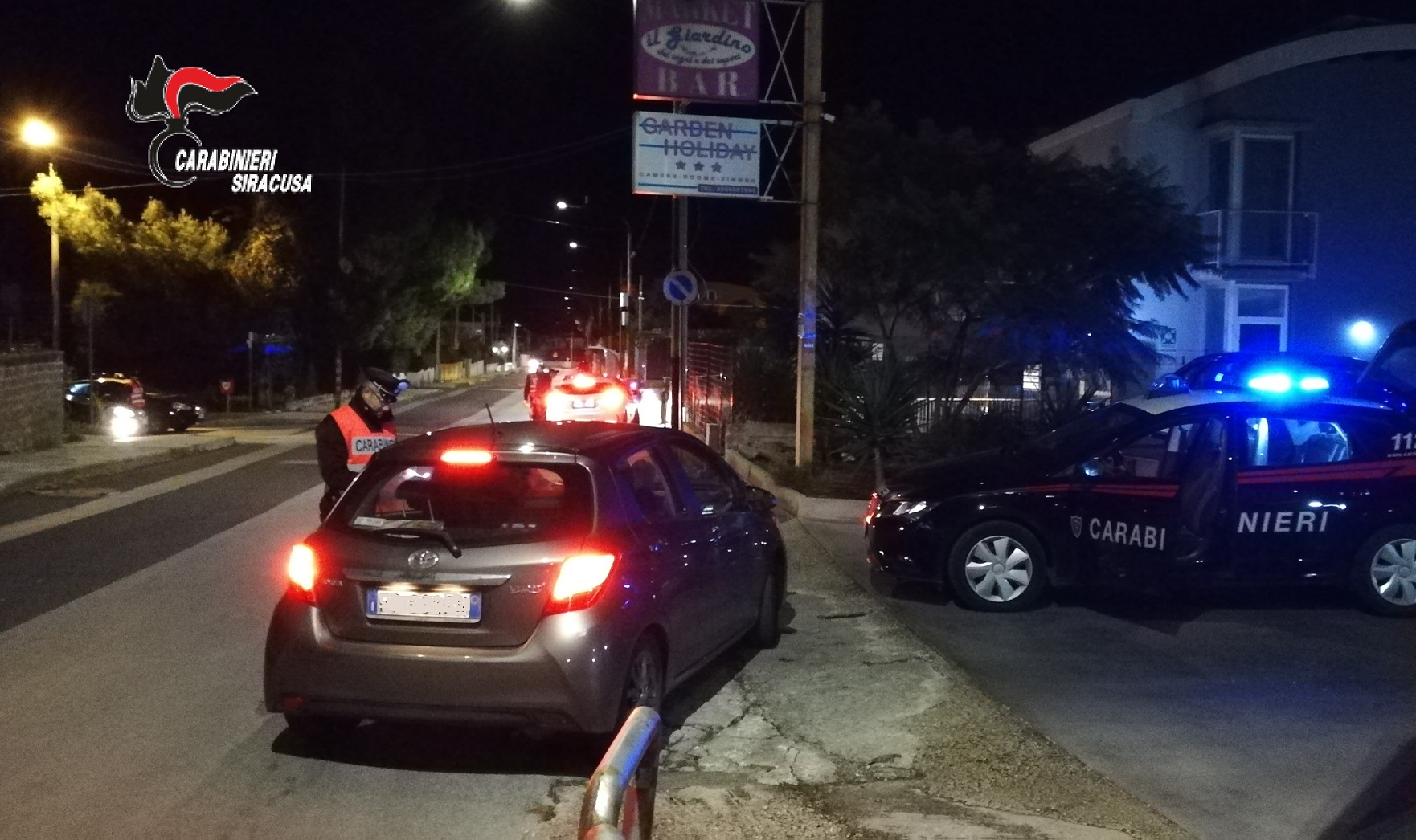 Siracusa, trasportava tre chili di hashish nel furgone, arrestato