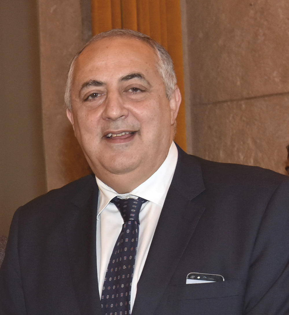 A Palermo sono ben dieci i candidati sindaco, ecco chi sono A Palermo sono ben dieci i candidati sindaco, ecco chi sono