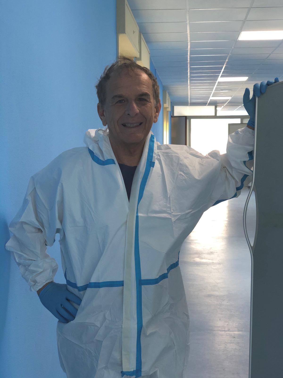 Galleria foto 'Febbre dopo seconda dose vaccino, cosa fare e quando preoccuparsi' - foto 1