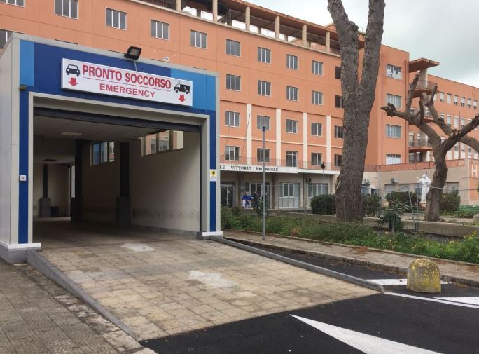 Gela, sorelle gravide e positive al covid, fuggono dall’ospedale