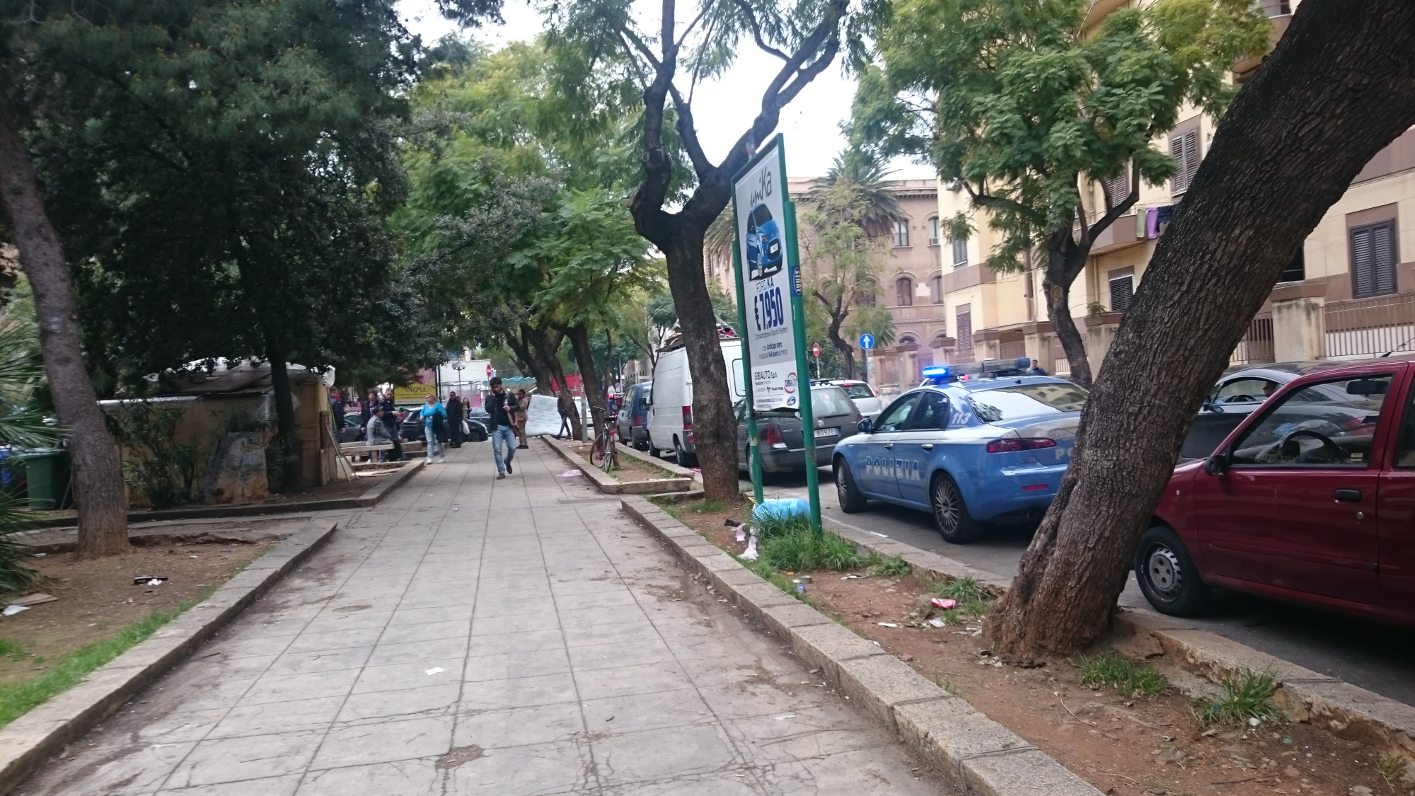 Palermo, morto 18enne in appartamento, cause ancora incerte