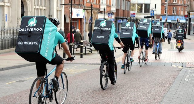 Palermo, manifestazione rider: “No a ogni forma di sfruttamento”