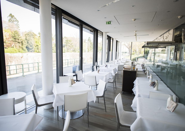 Ristorazione, Fipe: “A giugno previste quasi 125mila assunzioni nel settore”