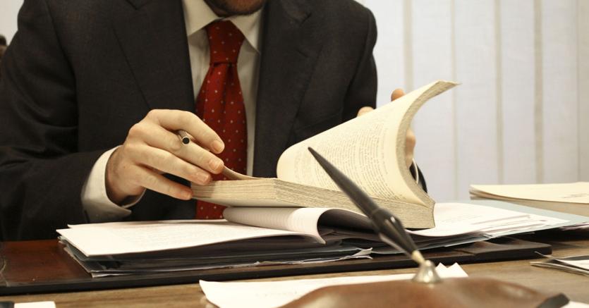 Nei capoluoghi siciliani la dirigenza costa 12 mln annui