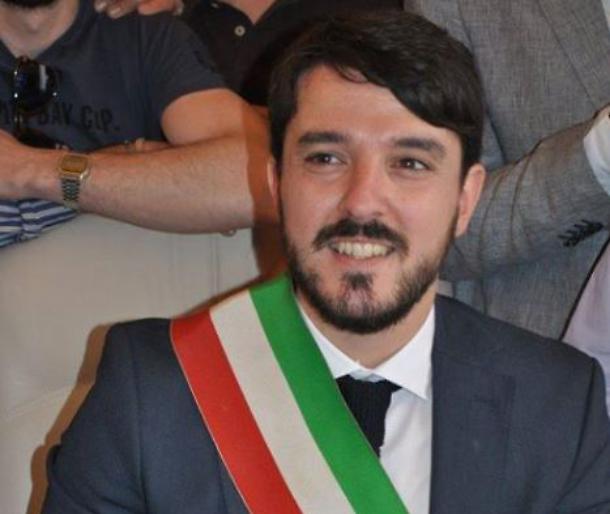 Rifiuti, “Imitare la Lombardia o sprecare denaro pubblico?”