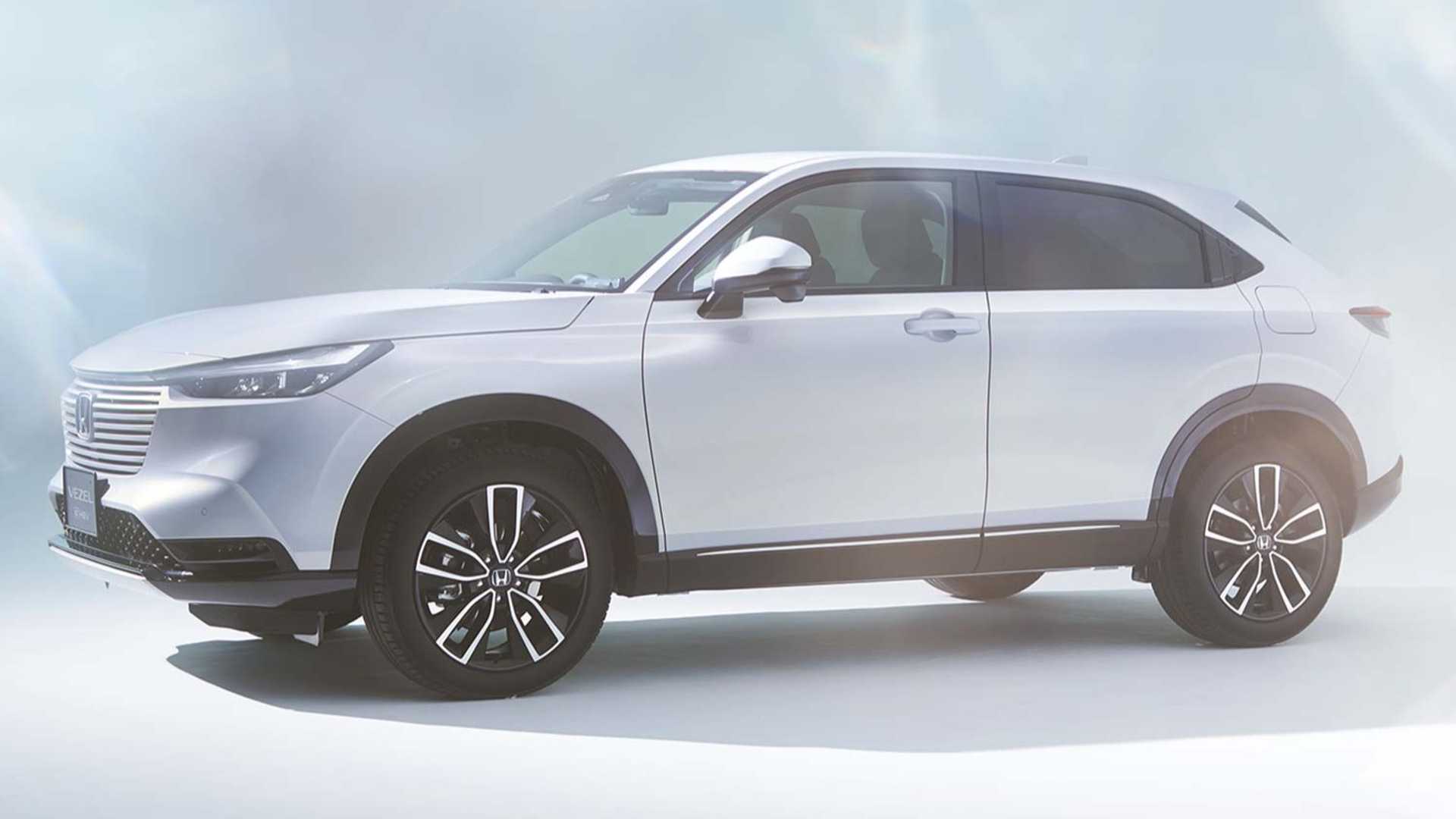 Honda lancia il nuovo HR-V: il Suv full hybrid e compattto