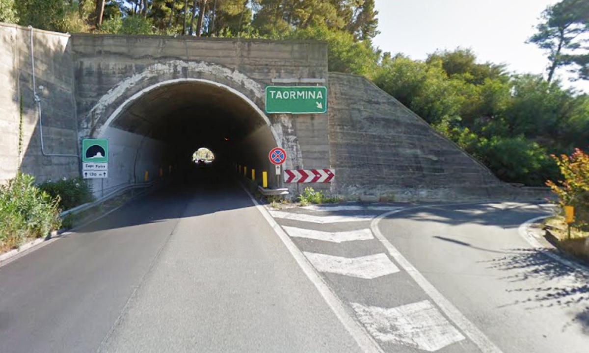 Autostrade della vergogna, gallerie da brivido