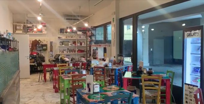 Siracusa, bar aperto in piena notte, attività chiusa, 6 multati