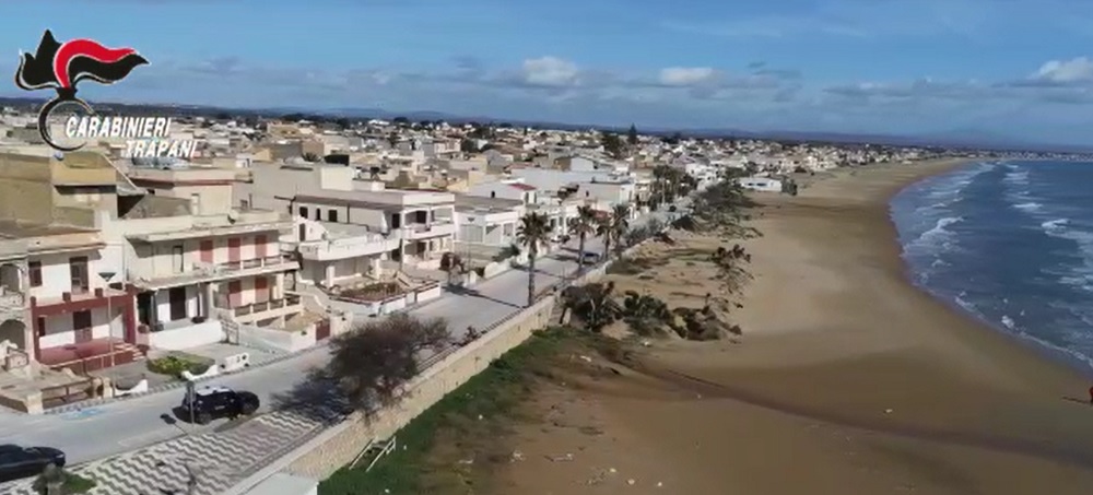 Violentata dal “branco” a Campobello di Mazara, arresti