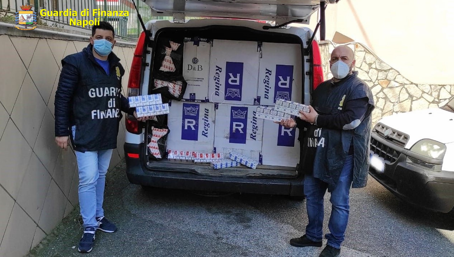 Contrabbando di sigarette, blitz tra Palermo e Napoli