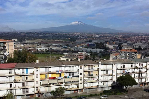 Catania, ferito in sparatoria davanti casa a Monte Po