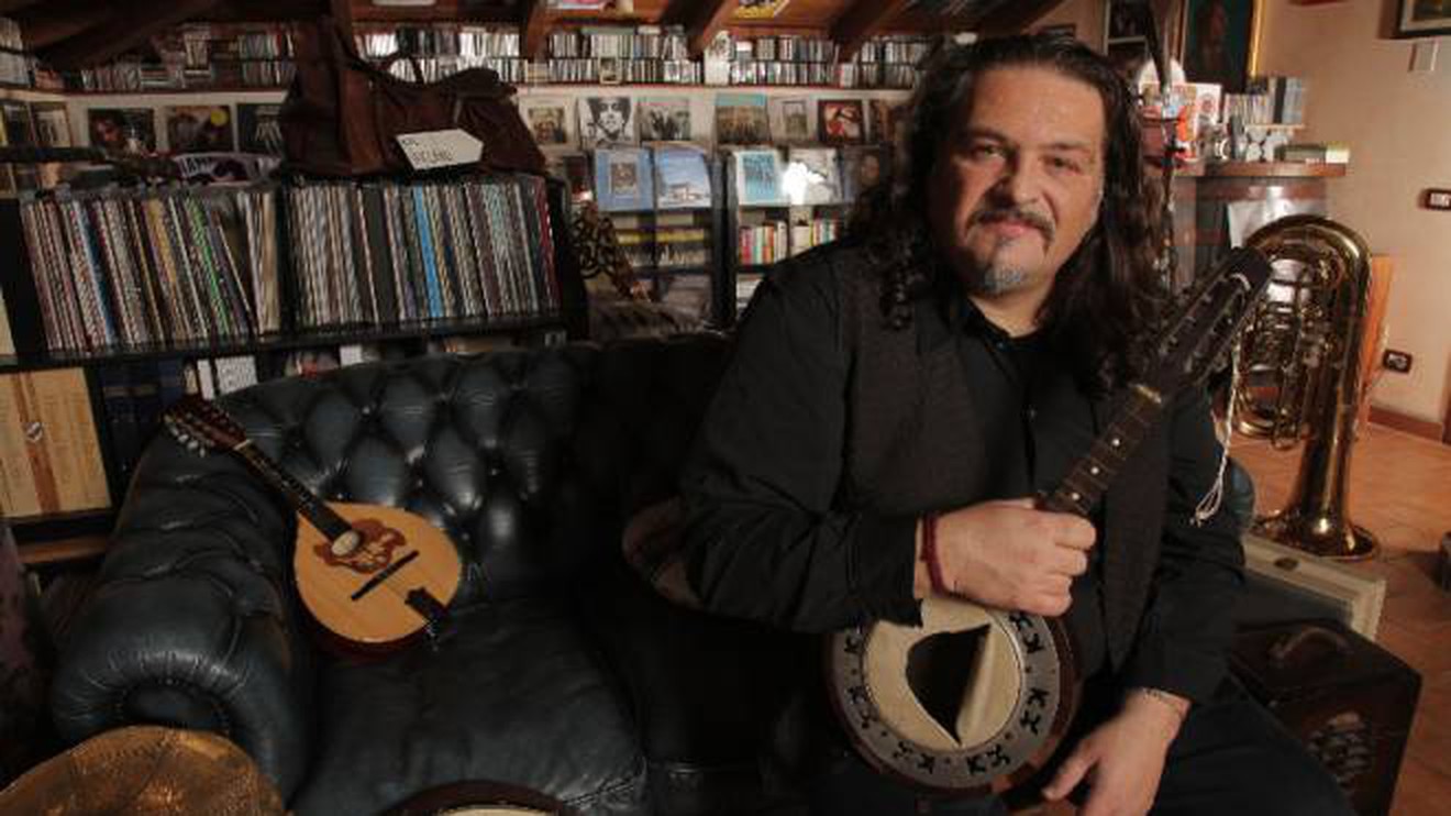 Stefano “Cisco” Bellotti, il nuovo album “Canzoni dalla Soffitta”