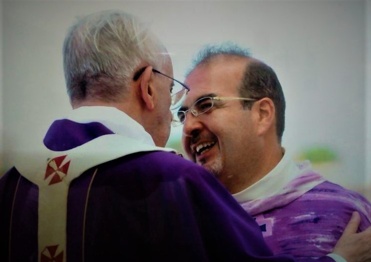 Migranti, l’ex parroco di  Lampedusa, “Genocidio nel Mediterraneo”