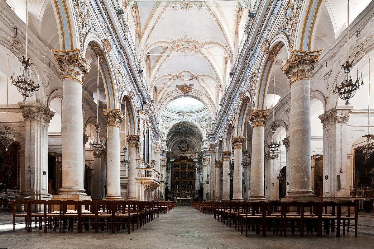 Vaccini, domani in Sicilia somministrazioni anche in chiese