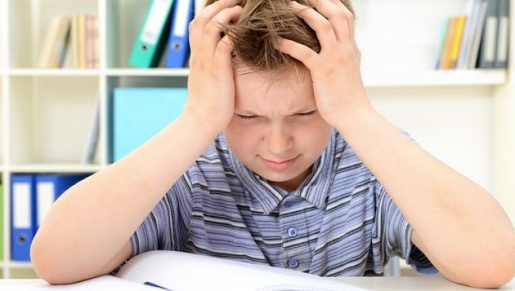 Emicrania nei bambini e cura con le terapie naturali