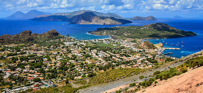 Sicilia, stop alle vaccinazioni di massa nelle isole minori Sicilia, stop alle vaccinazioni di massa nelle isole minori