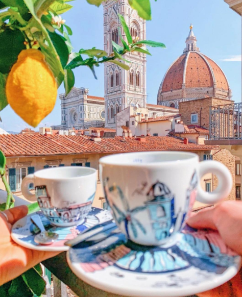 Più di mezza Italia riapre, ecco le foto più belle del giorno