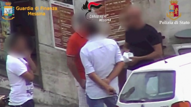 Mafia, maxiblitz interforze, duro colpo ai clan messinesi