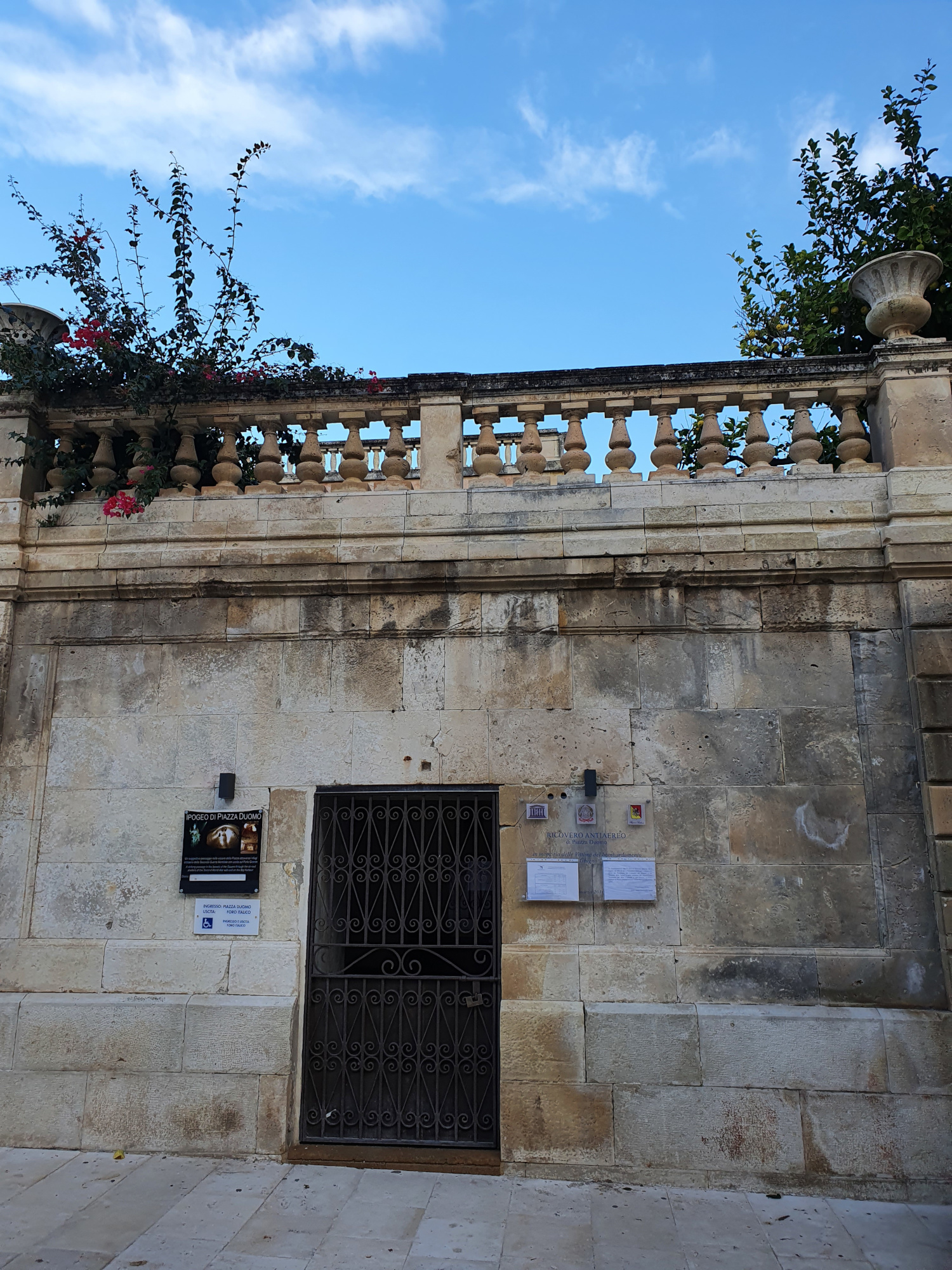 Galleria foto 'Riaperture, cosa si potrà fare in Sicilia arancione da domani' - foto 2