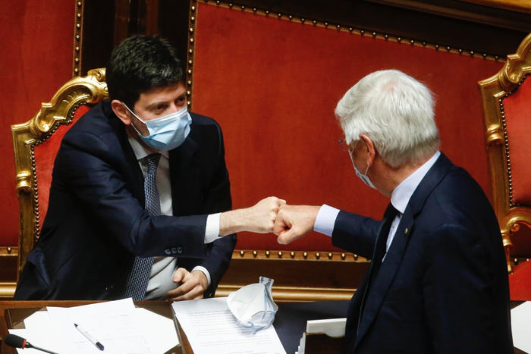 Speranza, “Basta divisioni contro il virus, serve unità”