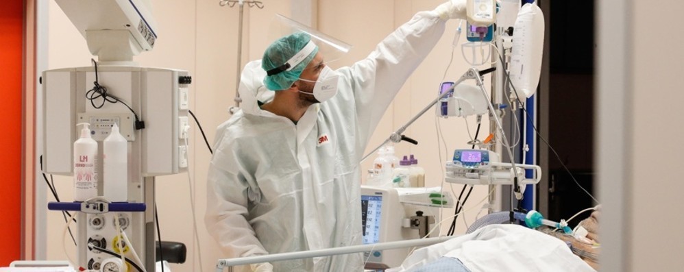 Agenas, terapie intensive, solo 3 regioni oltre la soglia del 30%