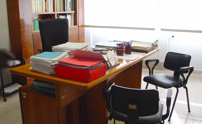 Lavoro, contratti vecchi, la Regione non guarda al futuro