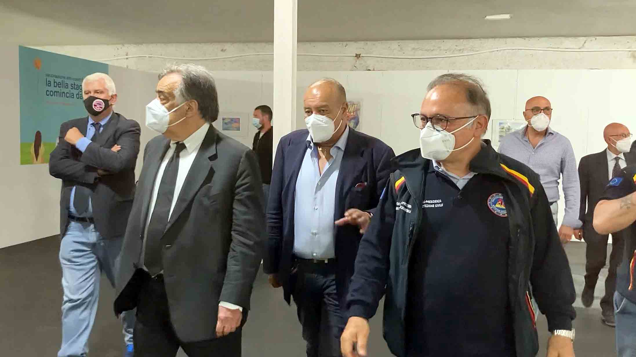 Vaccini, nuovo hub alla Fiera, a Palermo da venerdì dosi 24 ore su 24