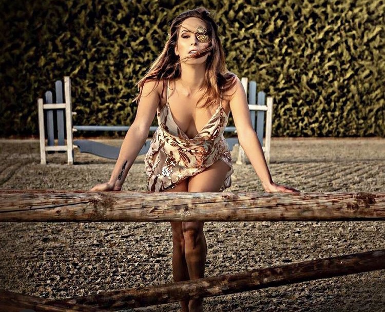 Gessica Notaro si mostra dopo l’intervento, ecco il mio volto