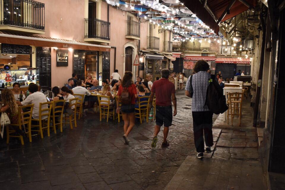 Catania, il sindaco chiede Comitato ordine pubblico su movida