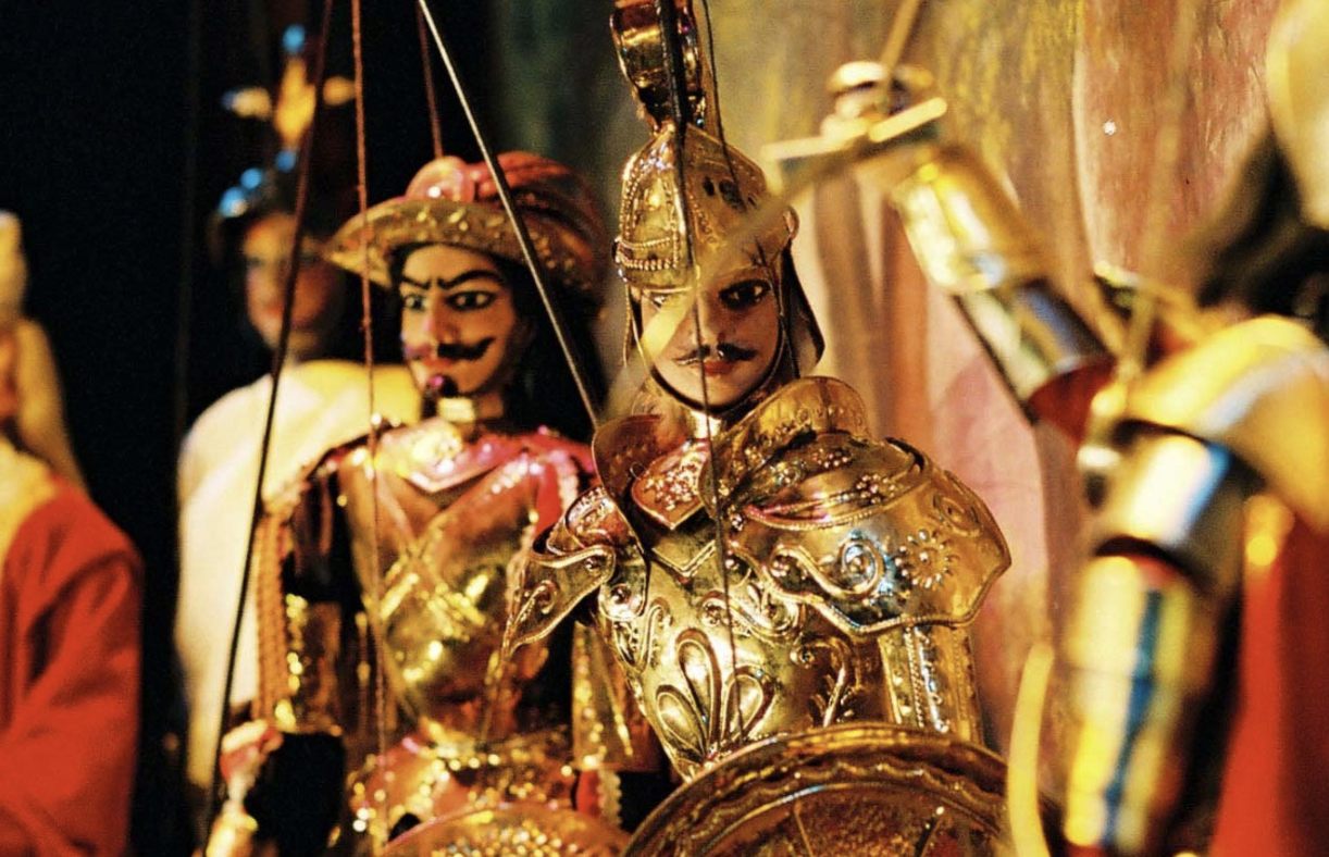 Teatro di figura, i pupi narrano il Mediterraneo