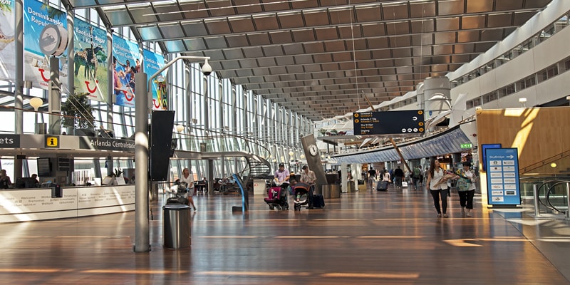 Così i viaggi internazionali hanno fatto diffondere le varianti Covid