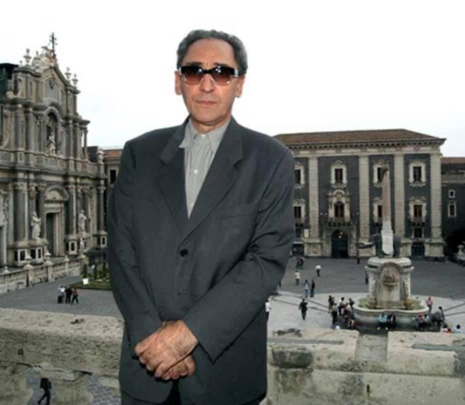 Enzo Bianco,”Catania intitoli a Battiato un  luogo simbolico”
