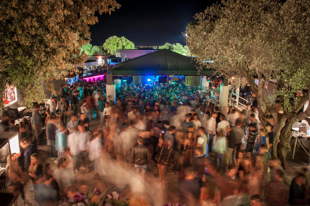 Sequestrate due discoteche abusive a Capaci e Isola delle Femmine