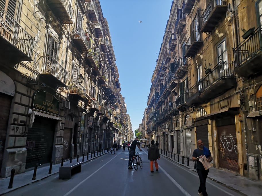 Palermo, l’itinerario per apprezzare la sua storia e il buon cibo