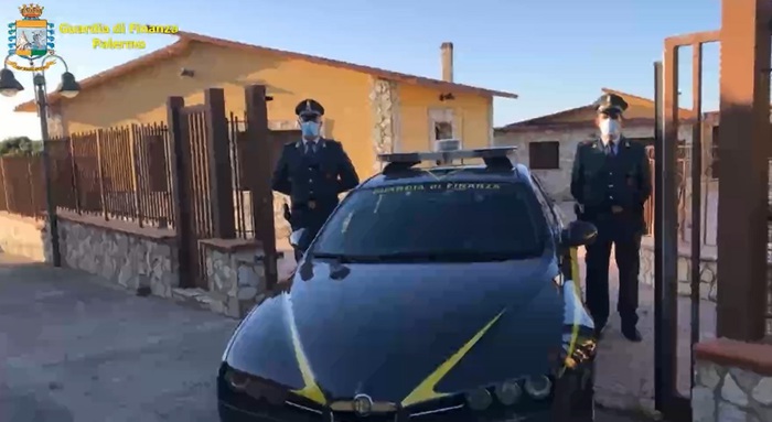 Droga, gestiva spaccio allo Zen di Palermo, maxisequestro