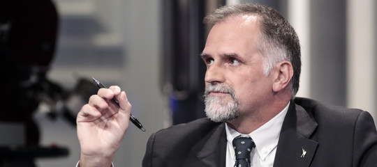 Garavaglia firma tre decreti per montagna, polizze turisti e adv