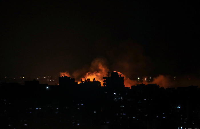 Israele, inferno su Gaza, strage di donne e bambini Israele, inferno su Gaza, strage di donne e bambini