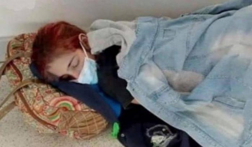 Lasciata per terra in ospedale senza soccorsi, morta di Covid a 22 anni