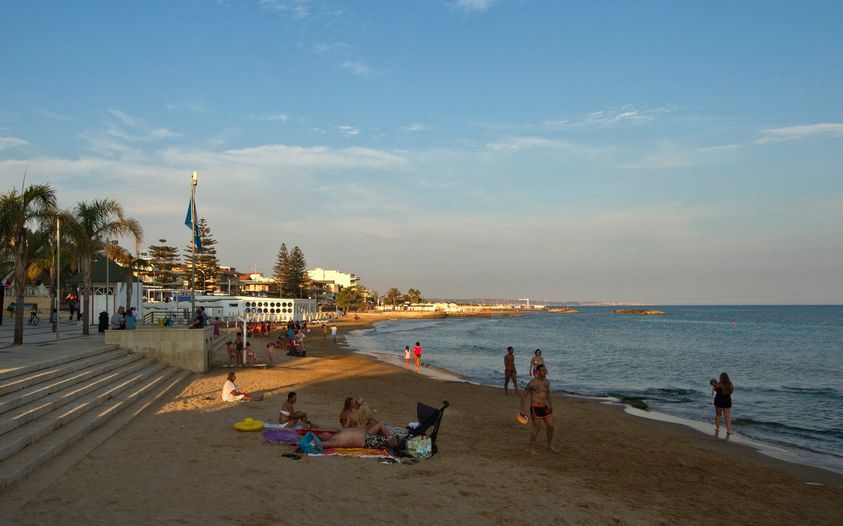 Sventola la “bandiera blu 2021” per Marina di Ragusa