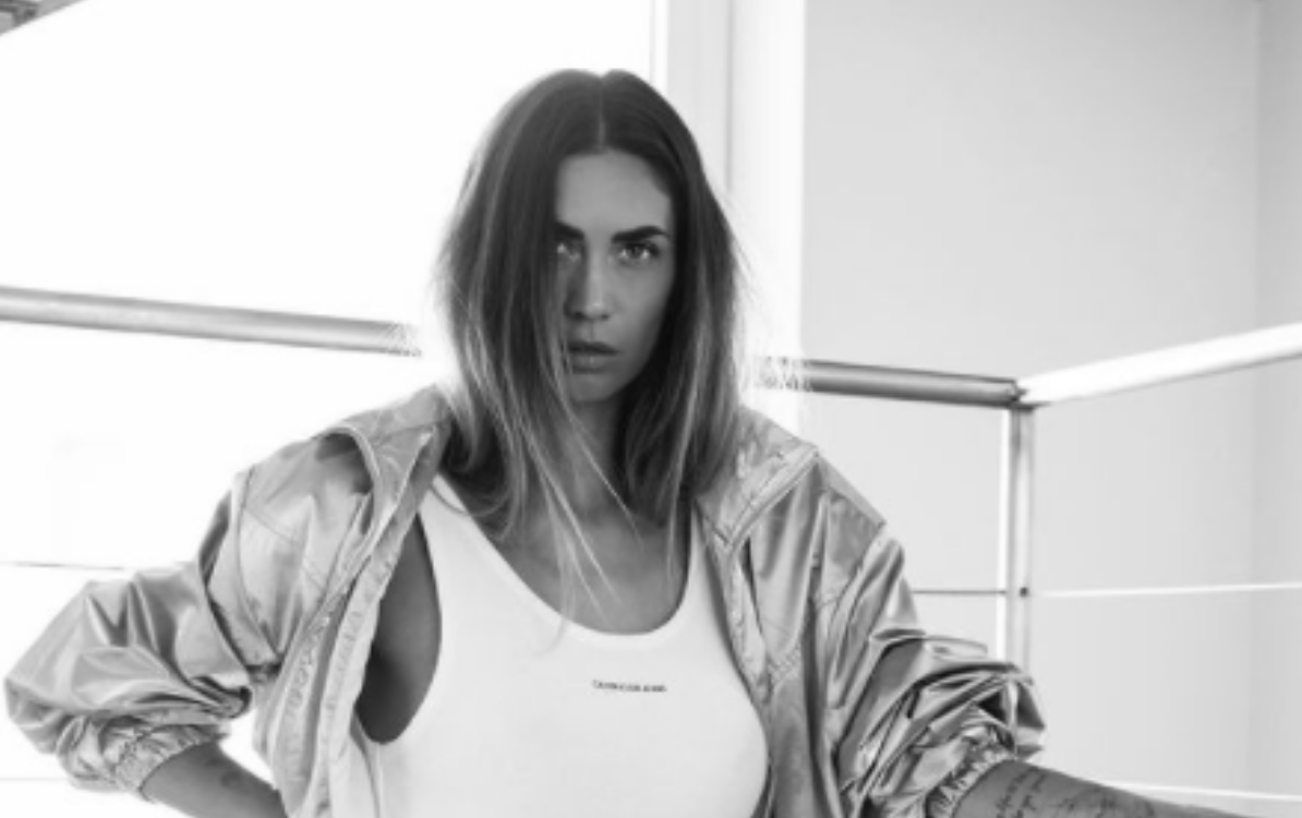 Melissa Satta, foto in sexy body bianco da urlo su Instagram, fan in delirio