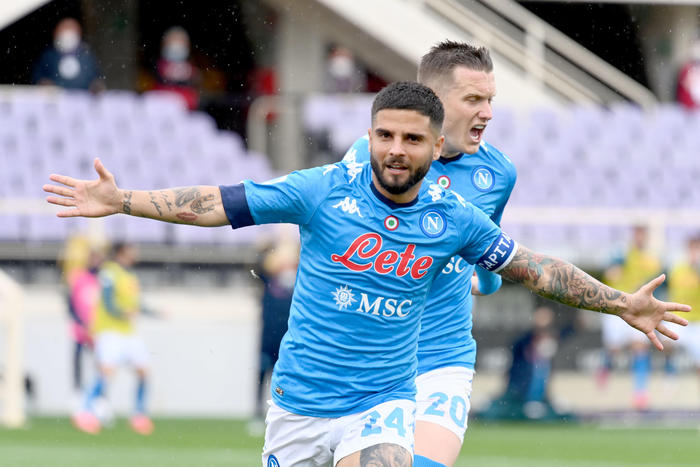 Napoli Champions vicina, la vittoria a Firenze inguaia la Juve