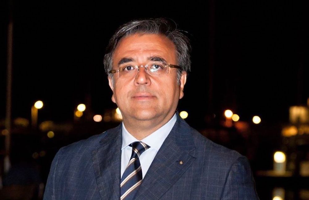 Tamponi e test sierologici da domani in farmacia Sicilia a 15 euro