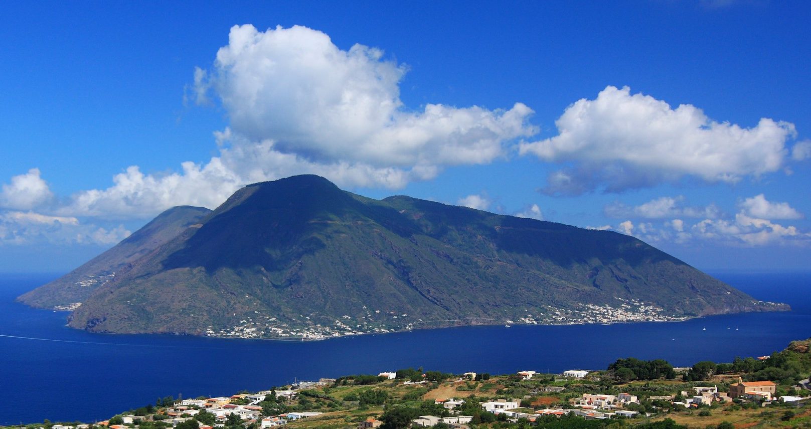 Tragedia sfiorata a Salina, sub ferito da un’imbarcazione