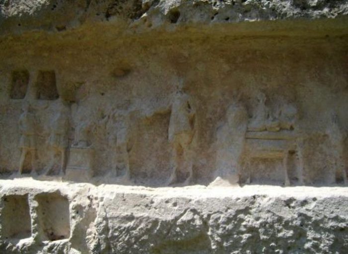 “Santoni” di Akrai, Palazzolo, verso un progetto di recupero